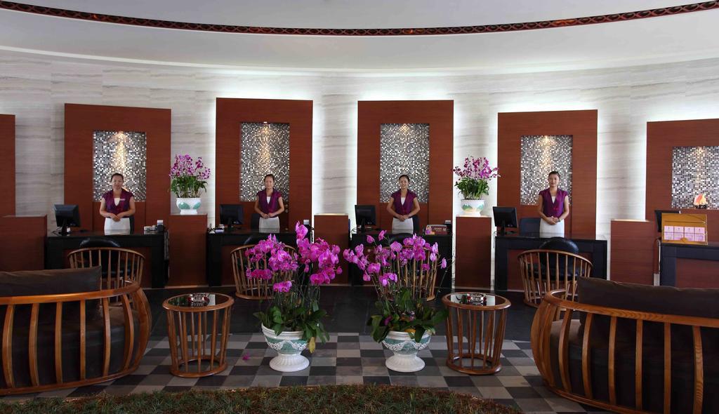 Lacosta Seaside Resort Hotel Sanya Exterior foto