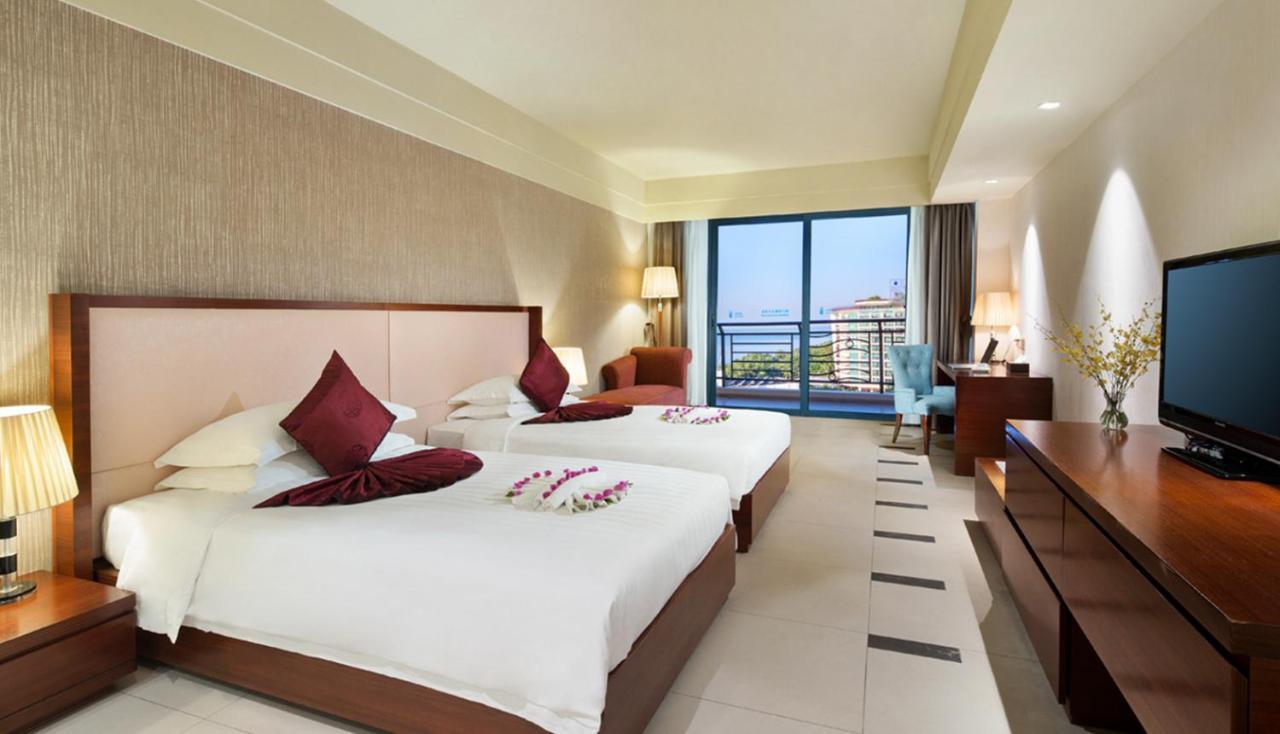Lacosta Seaside Resort Hotel Sanya Exterior foto